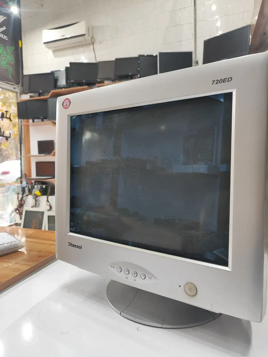 مانیتور crt 17 اینچ|قطعات و لوازم جانبی رایانه|بجنورد, |دیوار