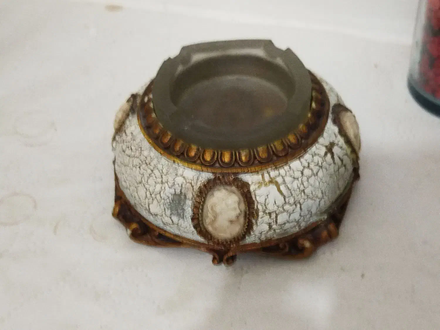 زیر سیگاری قدیمی ( تزئینی)|کلکسیون و سرگرمی|شیراز, پودنک|دیوار