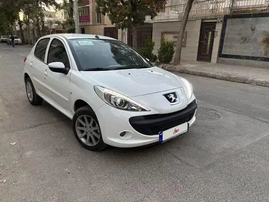 پژو 207i سقف فلزی TU5 1403 اسپرت|خودرو سواری و وانت|ملایر, |دیوار