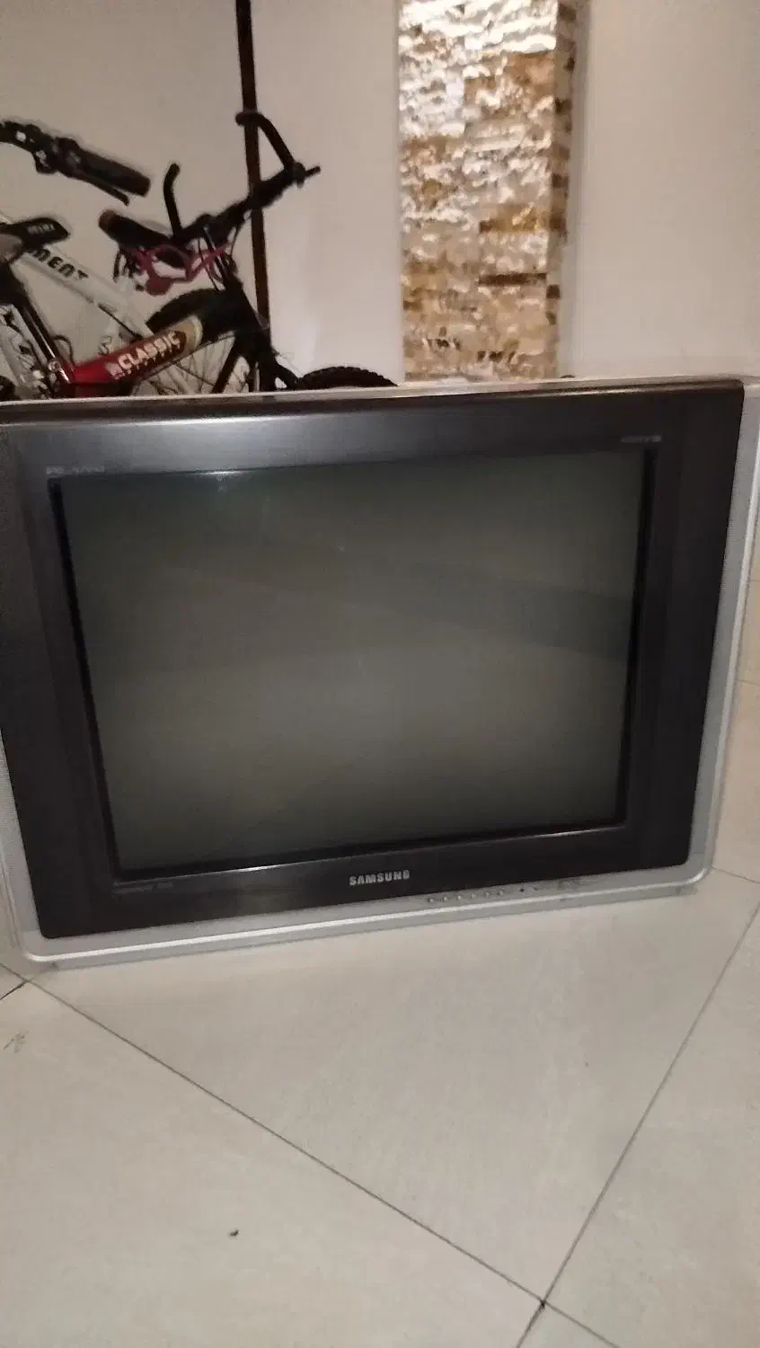 تلویزیون قدیمی ساموسونگ|تلویزیون و پروژکتور|تهران, آسمان|دیوار