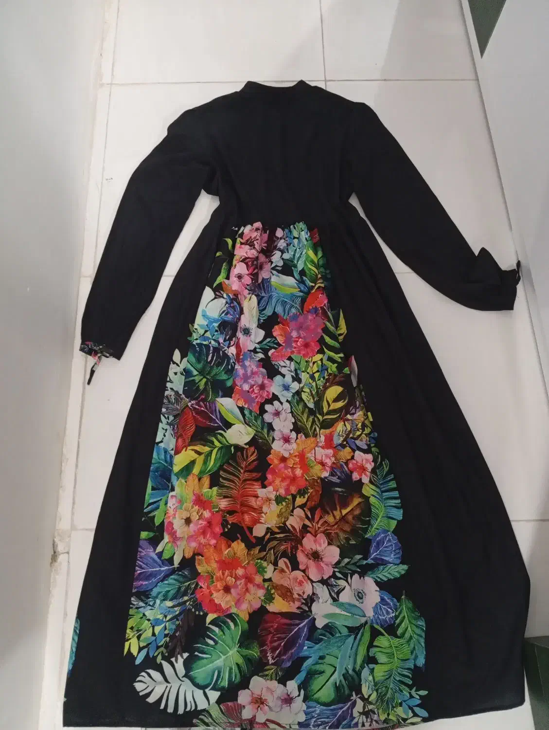 کفتان عبا|لباس|مشهد, طبرسی شمالی|دیوار