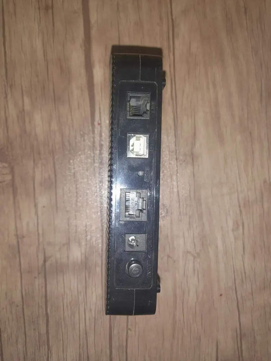 مودم روتر ADSL2+ 8817|مودم و تجهیزات شبکه|شاهینشهر, خبرنگار|دیوار