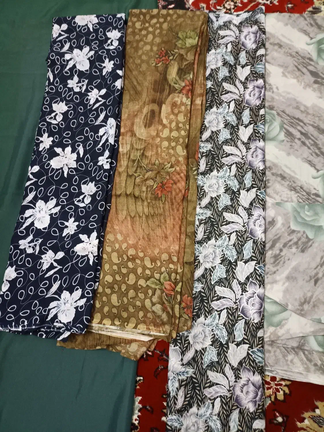 چادری مجالس|لباس|اهر, |دیوار