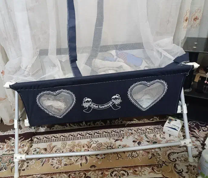 گهواره.کریر.پتو  و|اسباب و اثاث بچه|خرم‌آباد, |دیوار