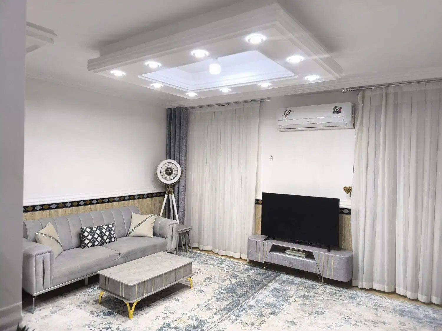 خانه آپارتمان شیک نوساز عنبرآباد|اجارهٔ آپارتمان|عنبرآباد, |دیوار