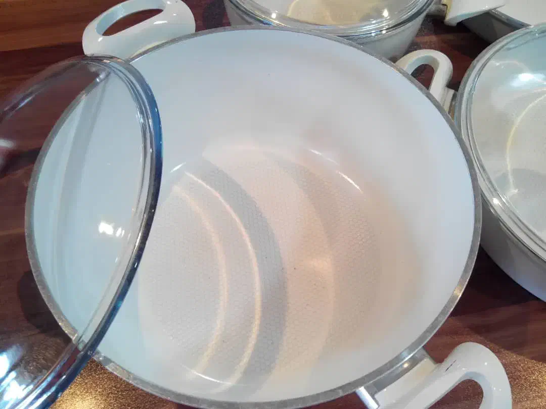 سرویس قابلمه چدن گرانیت|ظروف پخت‌وپز|گرگان, |دیوار