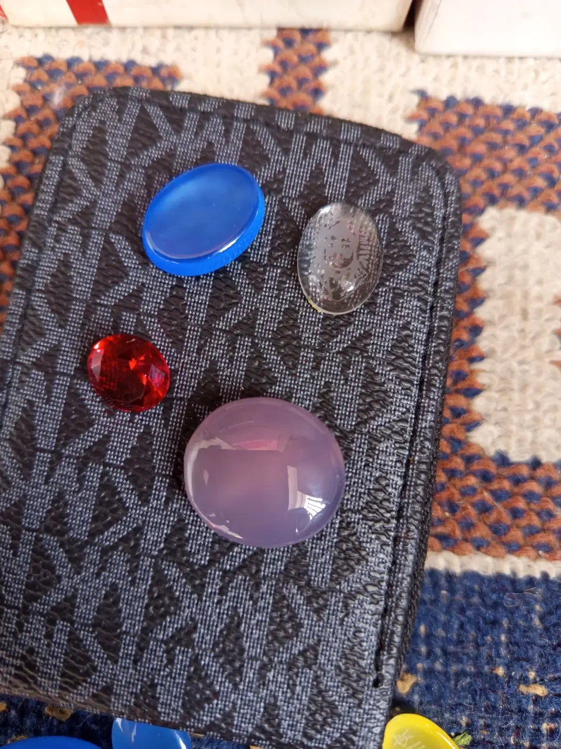 نگین انگشتر|کلکسیون اشیاء عتیقه|فسا, |دیوار