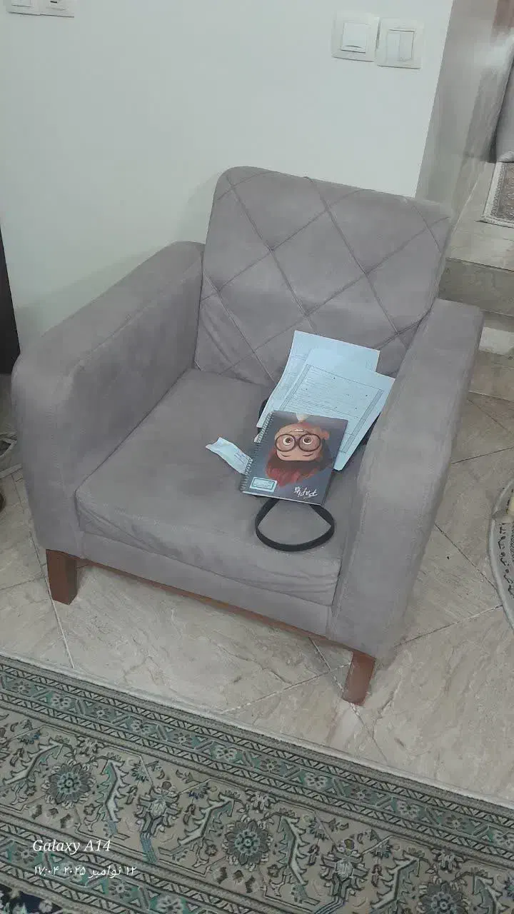 مبل راحتی|مبلمان خانگی و میز عسلی|تهران, تسلیحات|دیوار