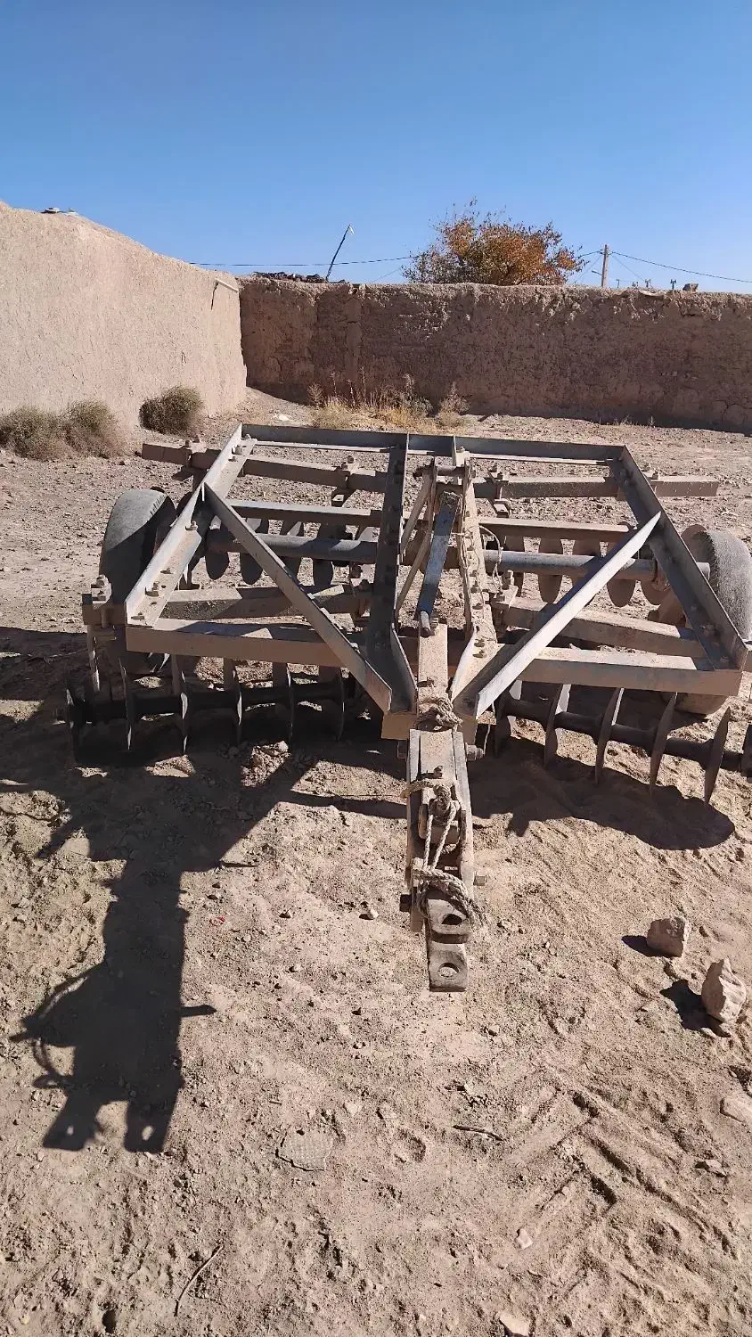 ادوات کشاورزی|ماشین‌آلات صنعتی|اسفراین, |دیوار