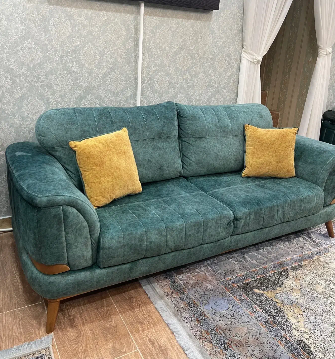 ست مبلمان ۸ نفره در حد نو / بسیار تمیز و کمکار|مبلمان خانگی و میز عسلی|رشت, دیلمان|دیوار