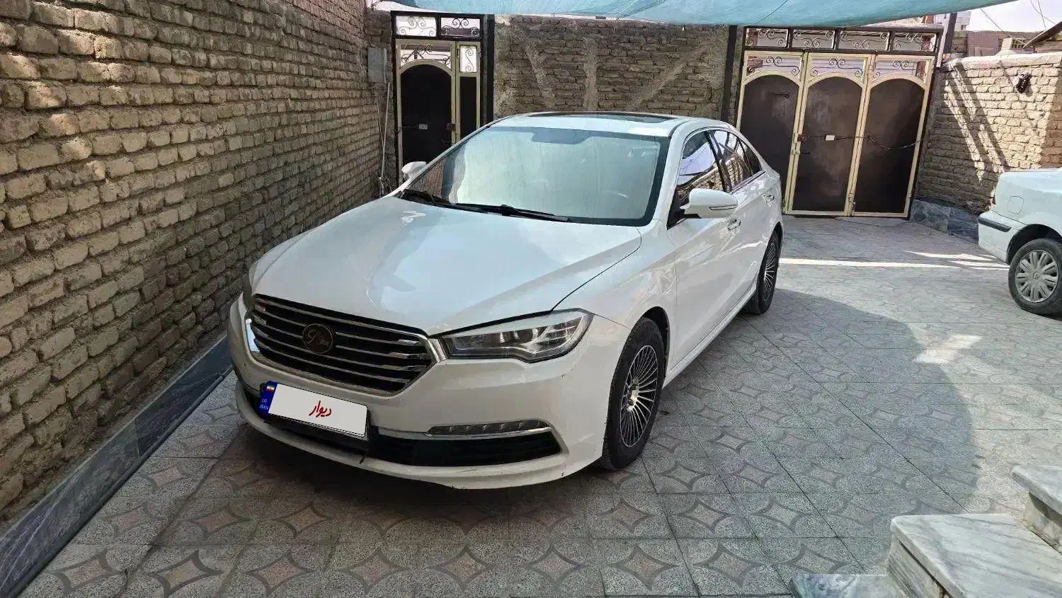 لیفان ۸۲۰ مدل ۹۷|خودرو سواری و وانت|خرم‌آباد, |دیوار