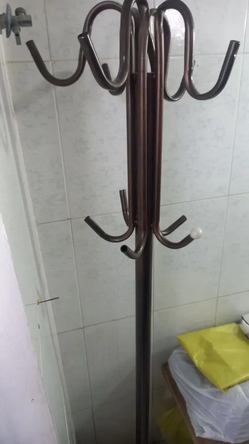 جالباسی ایستاده پایه سنگی|بندرخت و رخت‌آویز|مشهد, دانشجو|دیوار