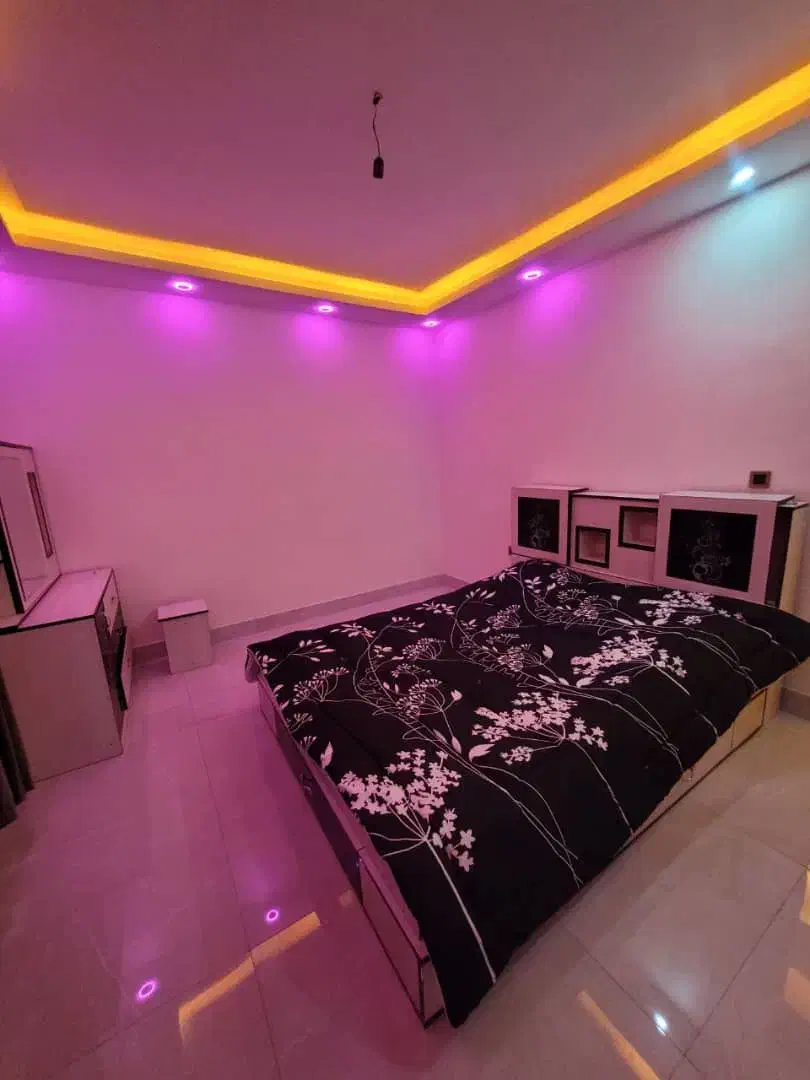 اجارهویلاروزانهکردان|اجارهٔ کوتاهمدت ویلا و باغ|کرج, حصار|دیوار