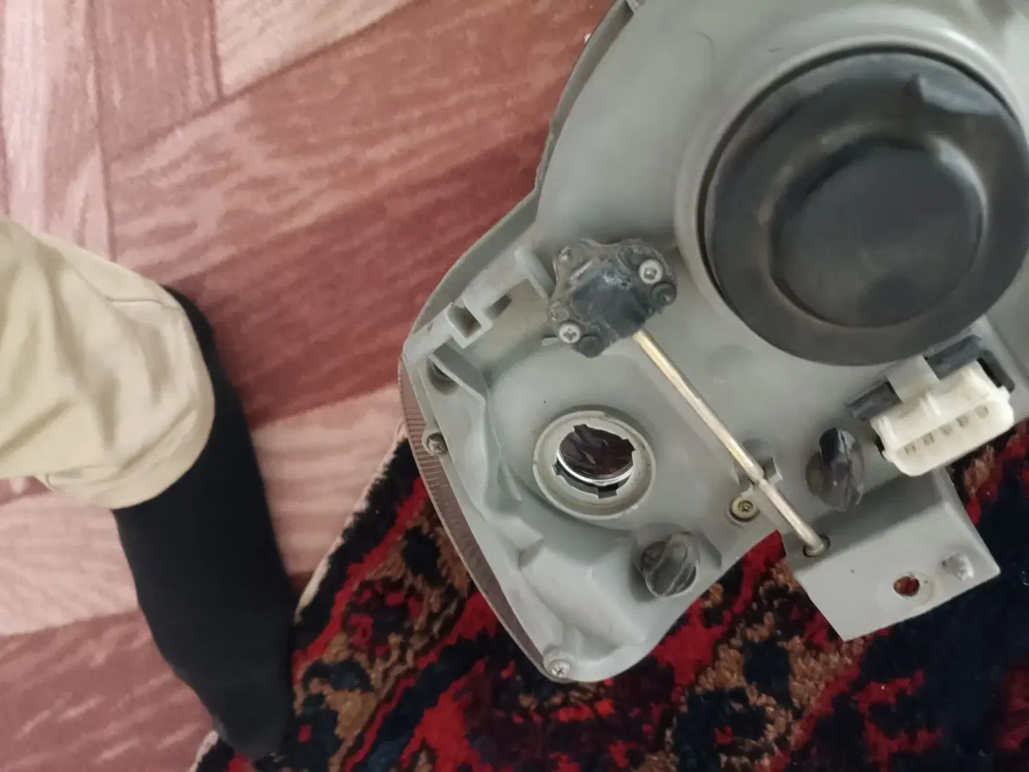 کاسه چراغ جلو|قطعات یدکی و لوازم جانبی|ملایر, |دیوار