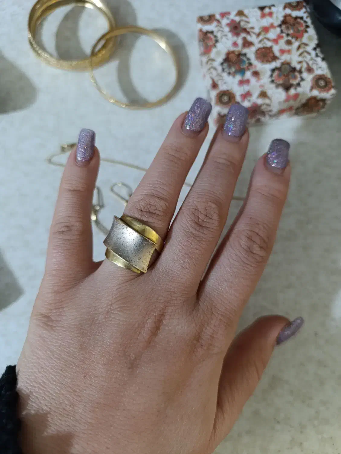 طلاها در حد نو|جواهرات|بومهن, |دیوار