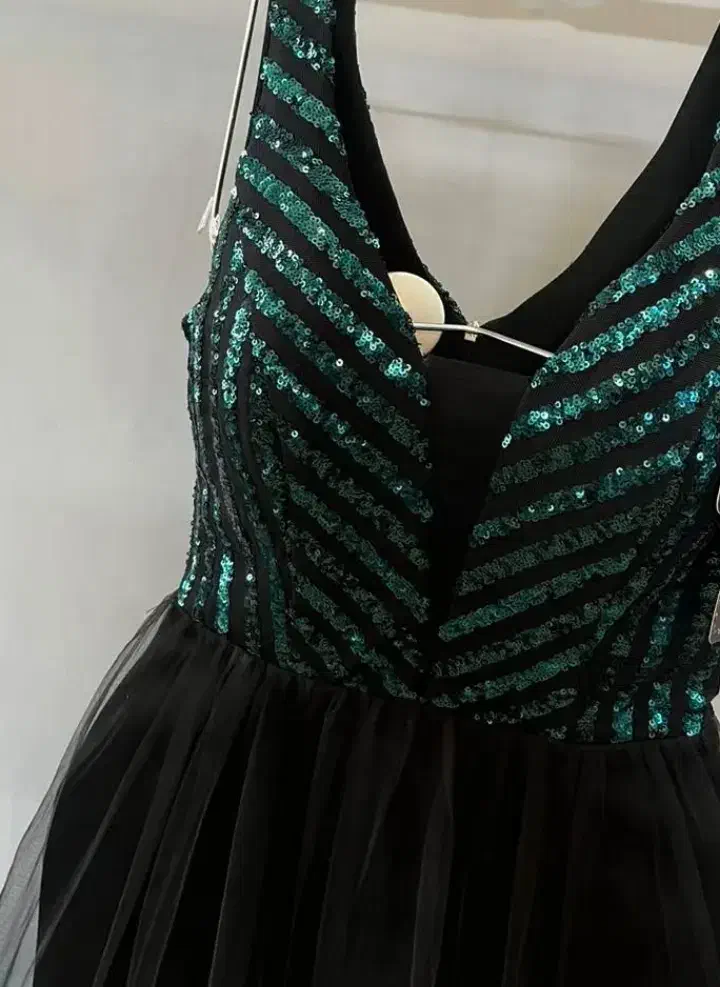 لباس مجلسی|لباس|قوچان, |دیوار