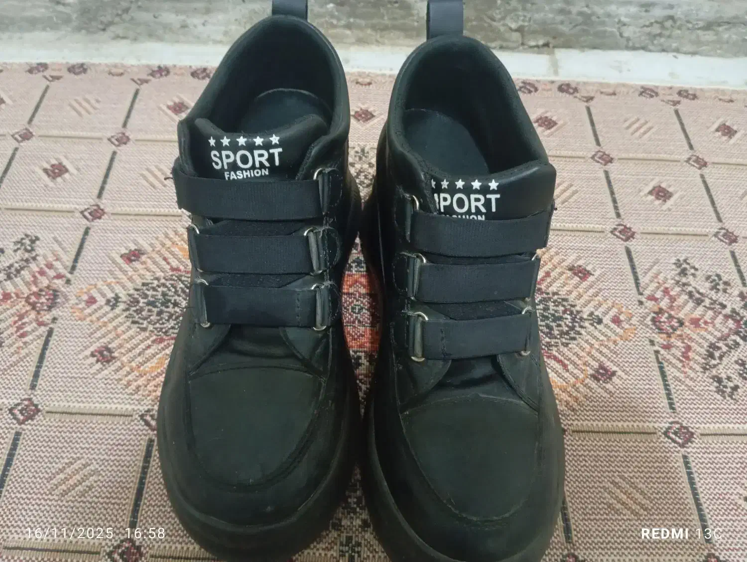 کفش|کیف، کفش، کمربند|چابهار, |دیوار