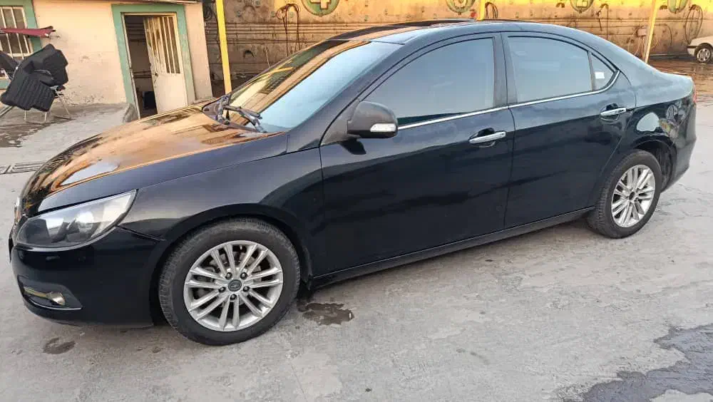 جک j5 بدون رنگ مدل۹۴|خودرو سواری و وانت|تهران, دزاشیب|دیوار