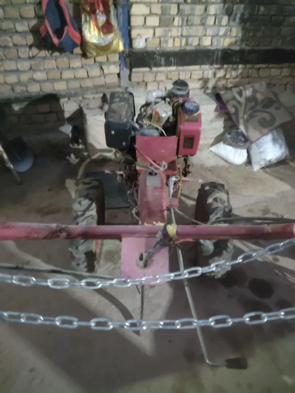 تیلر 10اسب|ماشین‌آلات صنعتی|خنداب, |دیوار