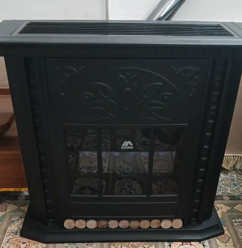 بخاری گازی ۱۸۰۰۰ و ۷۰۰۰ سالم در حد نو|بخاری، هیتر، شومینه|سبزوار, امیر کبیر|دیوار