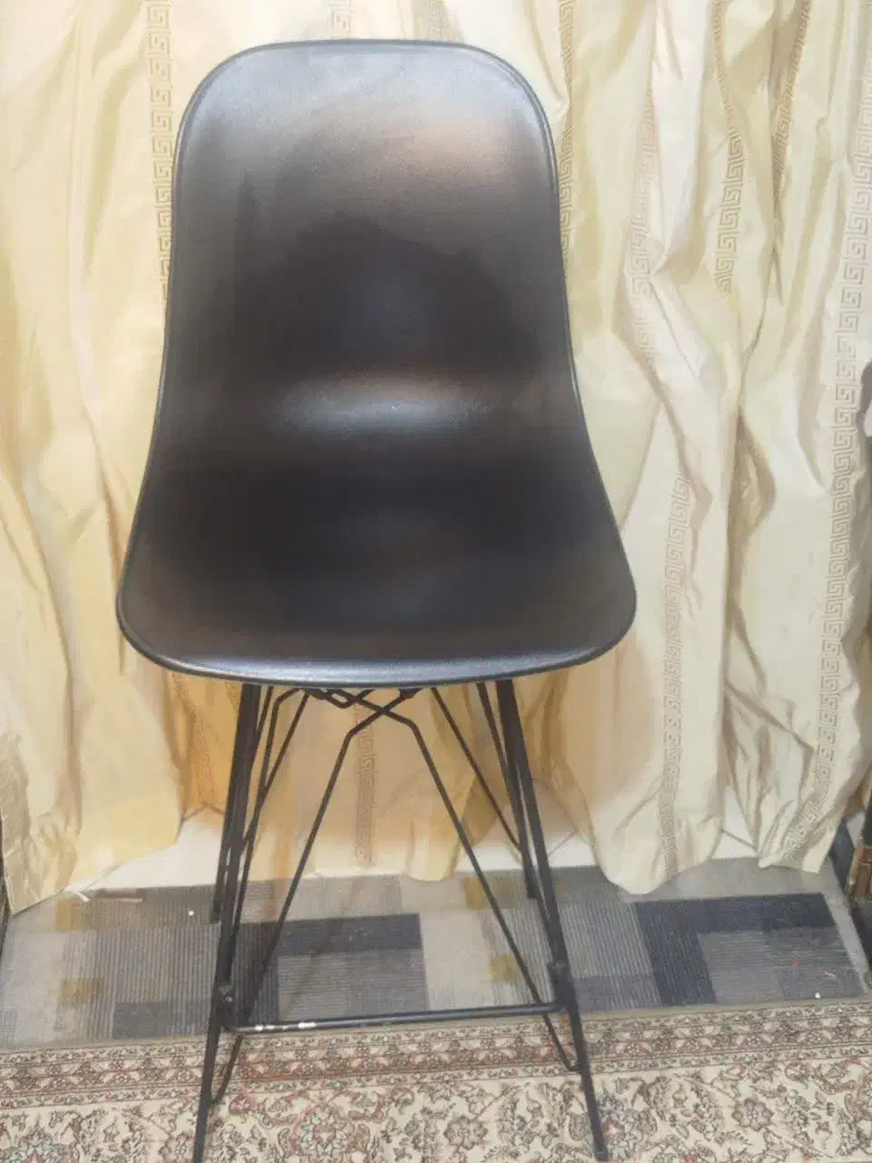 صندلی|صندلی و نیمکت|قم, باجک دو|دیوار