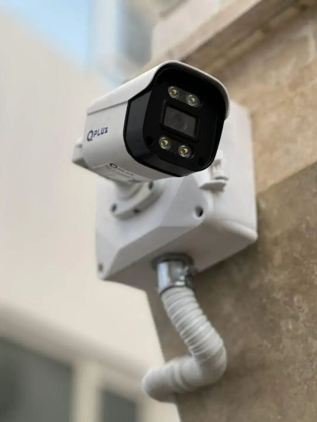 نصب و فروش دوربین مداربسته و دزدگیر|خدمات پیشه و مهارت|دوگنبدان, |دیوار