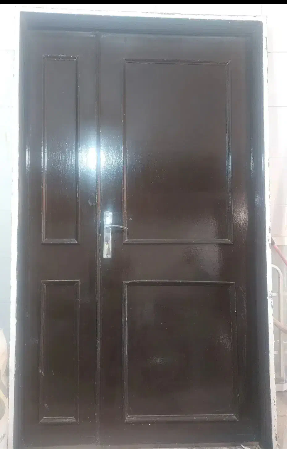 دوعدد درب آهنی  و یک درب دولنگه چوبی از جنس خوب|مصالح و تجهیزات ساختمان|شیروان (خراسان), |دیوار