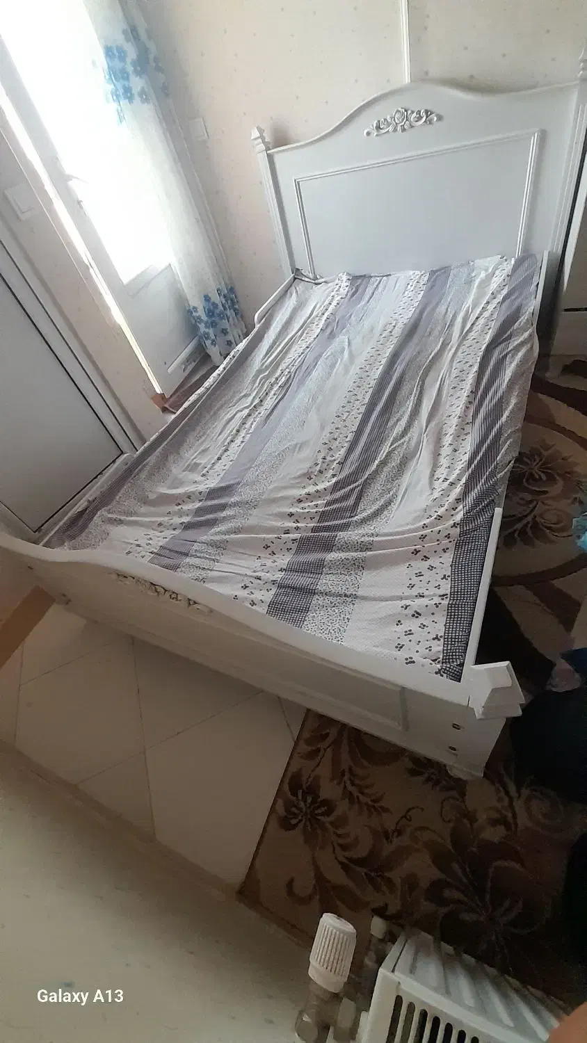 تخت ۱۲۰دونفره|تخت و سرویس خواب|بومهن, |دیوار