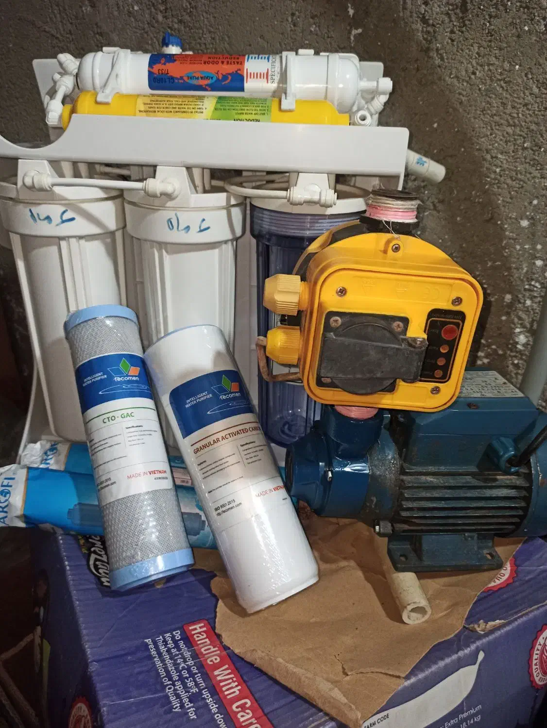 نصب و تعمیر پمپ آب خانگی و تصفیه آب خانگی|خدمات پیشه و مهارت|کرج, شهرک بنفشه|دیوار