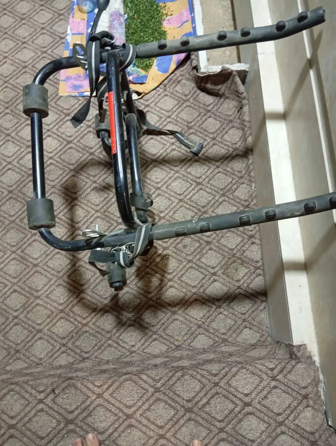 با ربند دوچرخه|دوچرخه، اسکیت، اسکوتر|نیشابور, جمهوری|دیوار