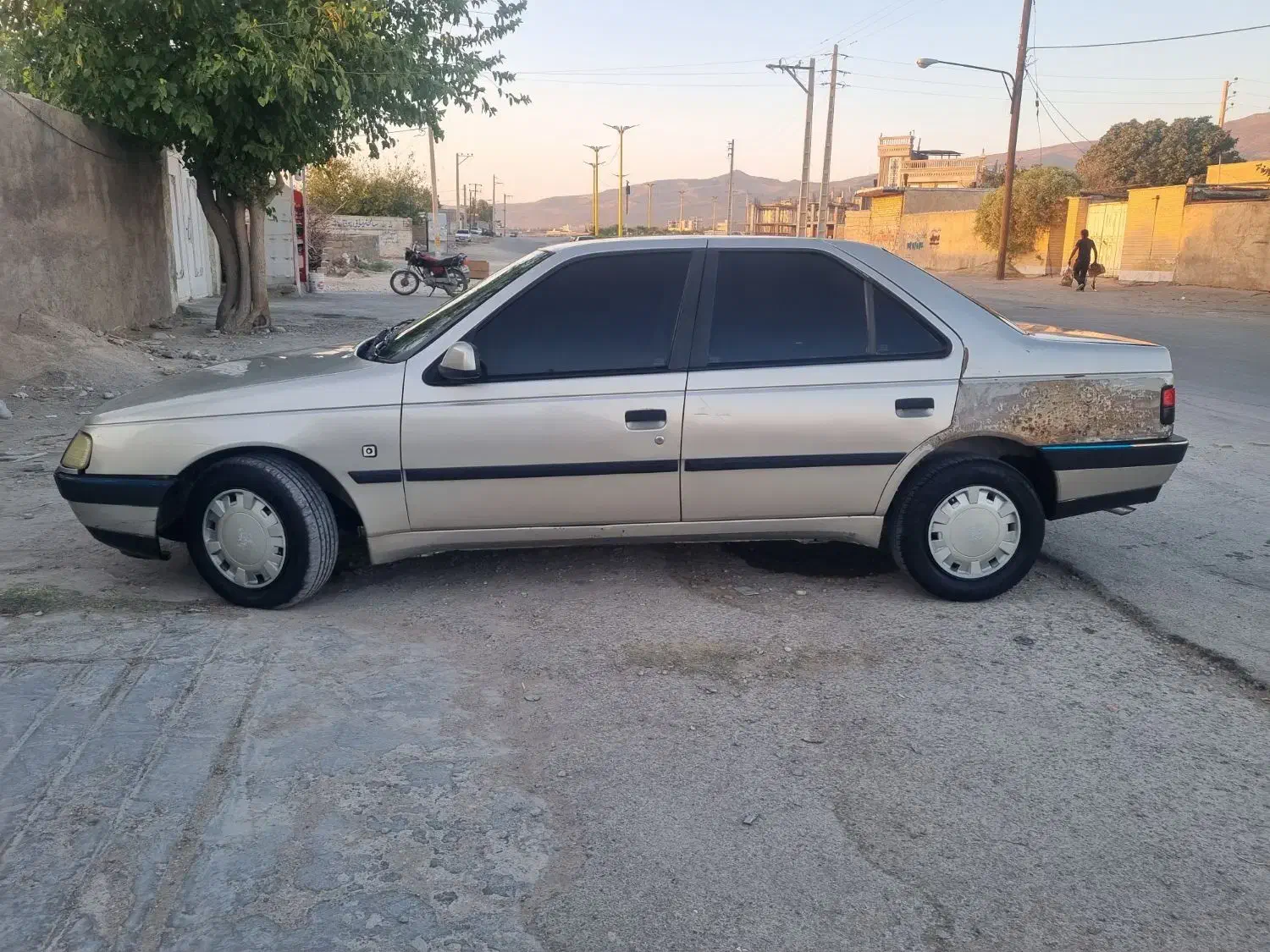پژو 405 جی ال ایکس (GLX)، مدل ۱۳۸۴|خودرو سواری و وانت|شیراز, بوتان گاز|دیوار
