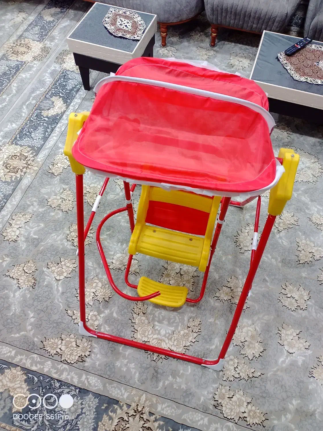 تاب ایستاده|اسباب‌‌بازی|بانه, |دیوار