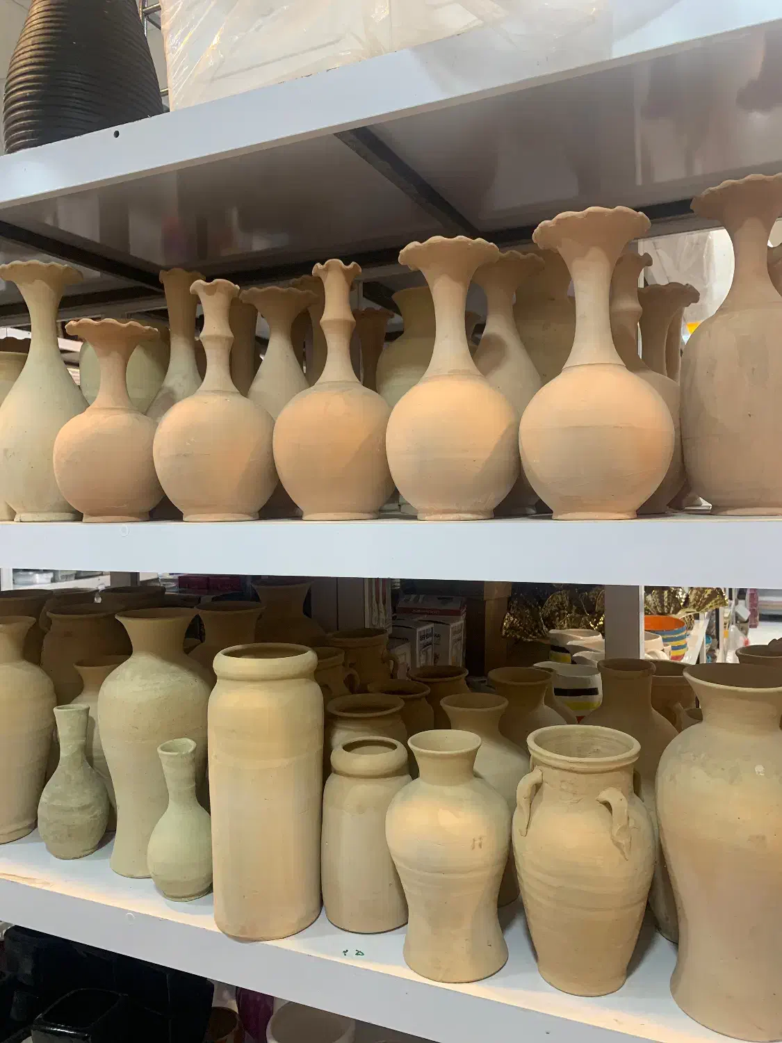 کوزه سفالی|عمده‌فروشی|شیروان (خراسان), |دیوار