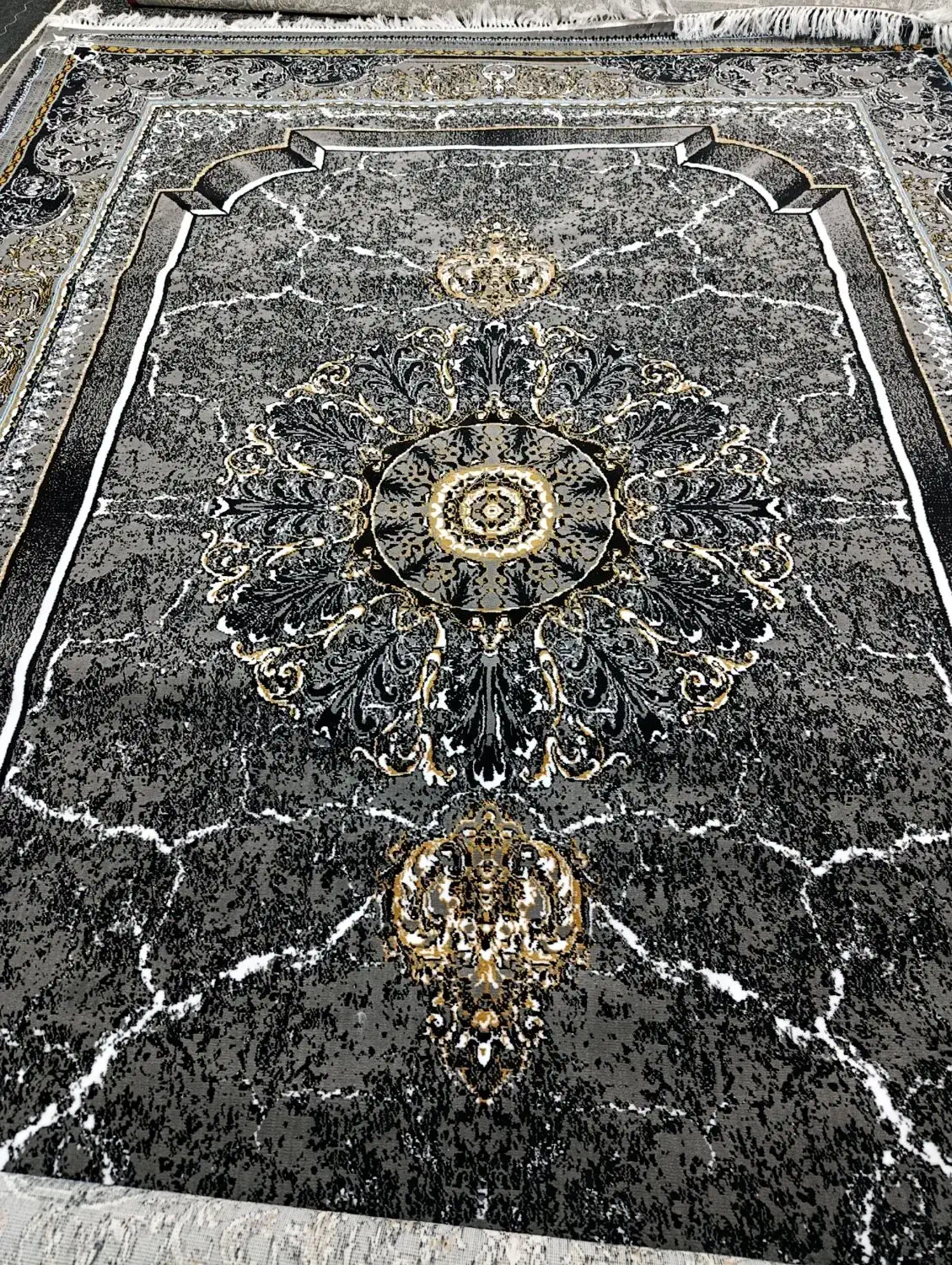 3 عدد فرش 12 متری|فرش|بروجرد, |دیوار