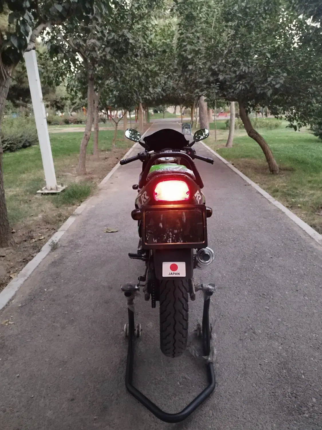 zxسبز اسپیشیال|موتورسیکلت|تهران, شادآباد|دیوار