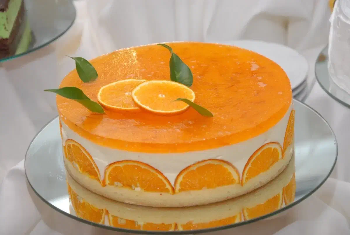 سفارش  انواع کیک عصرونه وتولد و نان پیراشکی|خوردنی و آشامیدنی|مرند, |دیوار