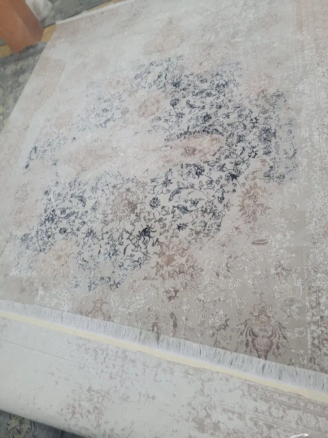 فرش پتینه گل برجسته|فرش|مشهد, سید رضی|دیوار