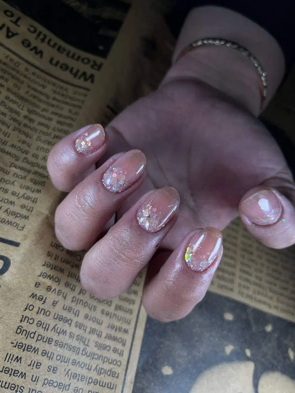 کاشت ناخن|خدمات آرایشگری و زیبایی|خرمدره, |دیوار