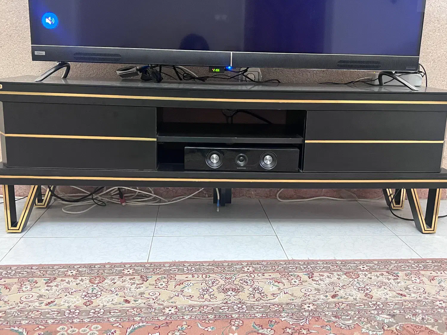 زیر تلویزیونی|میز تلویزیون|رشت, دیلمان|دیوار