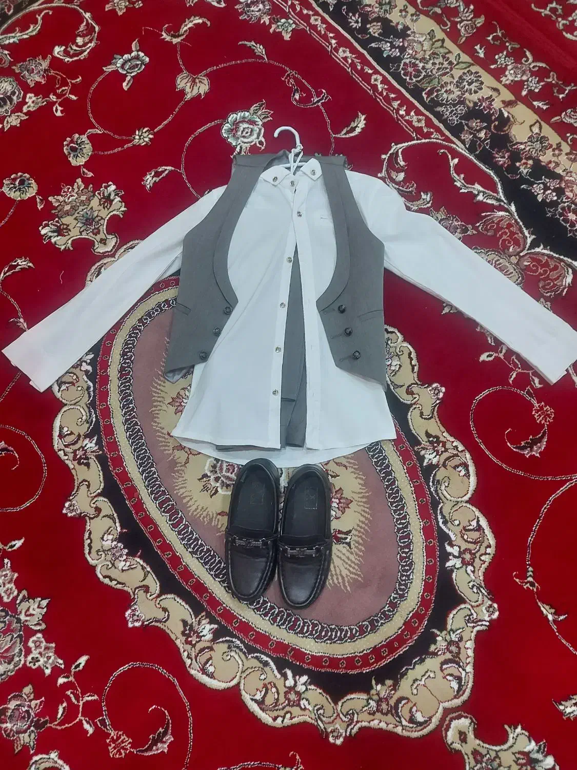 لباس مجلسی و کفش بچه گانه|کفش و لباس بچه|پرهسر, |دیوار