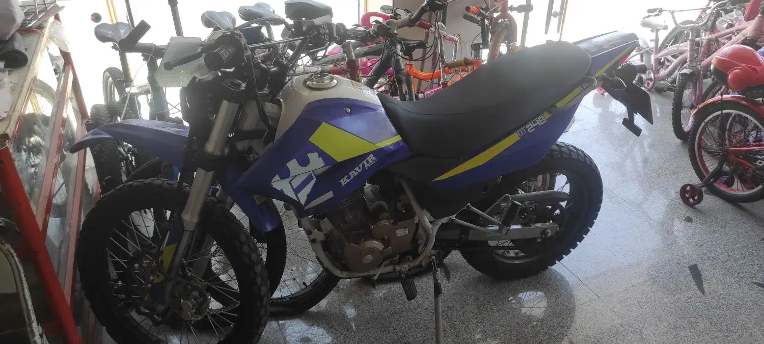 موتور تریل کویر 250مدل 99 نقد نقد 100|موتورسیکلت|زنجان, |دیوار