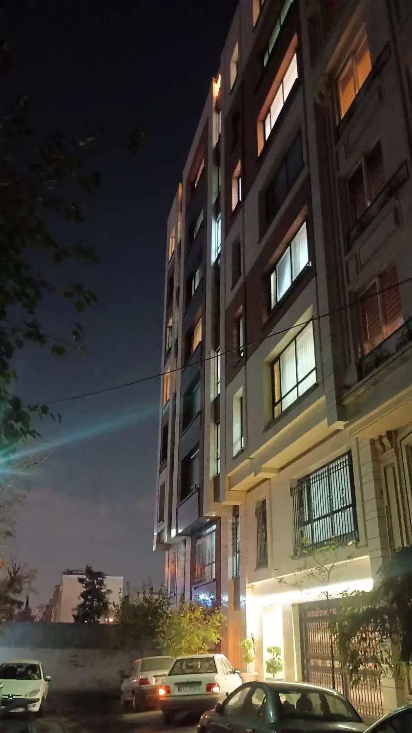 سرایدار متعهد و با سابقه کار و متاهل ۲۴ ساعته|استخدام سرایداری و نظافت|تهران, جنتآباد جنوبی|دیوار