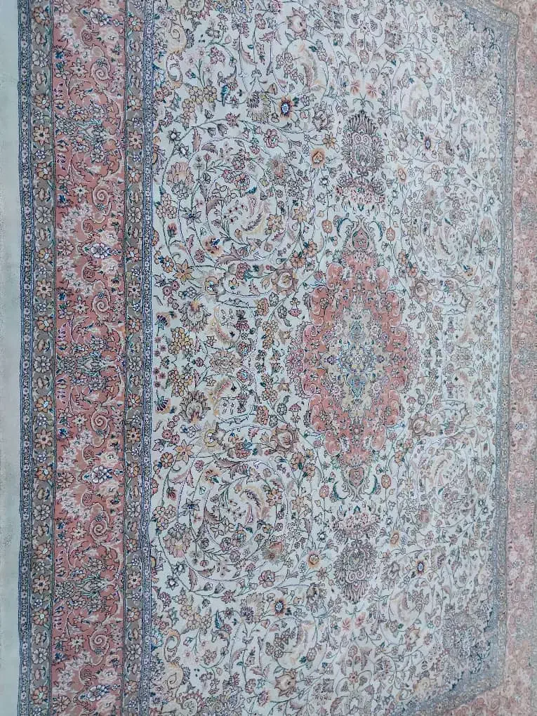 فرش ۶ متری ۷۰۰شانه|فرش|چالوس, |دیوار