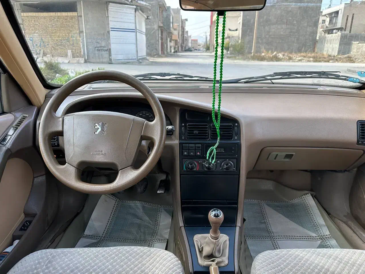 پژو ۴۰۵ دوگانه بدون رنگ شاسی پلمپ|خودرو سواری و وانت|سرپل ذهاب, |دیوار