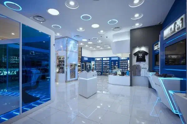 اجاره مغازه خیابان فروغی|اجارهٔ مغازه و غرفه|اصفهان, تیران|دیوار