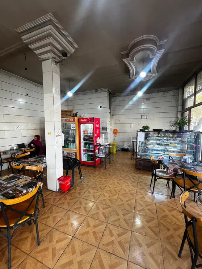 مغازه دوبر ۷۰ متری نبش چهارراه خرم|اجارهٔ مغازه و غرفه|کرمانشاه, |دیوار