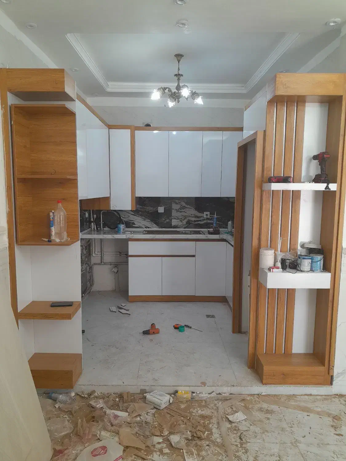 طراحی و اجرای انواع کابیت و کمد دیواری|جاکفشی، کمد، دراور|خوی, |دیوار