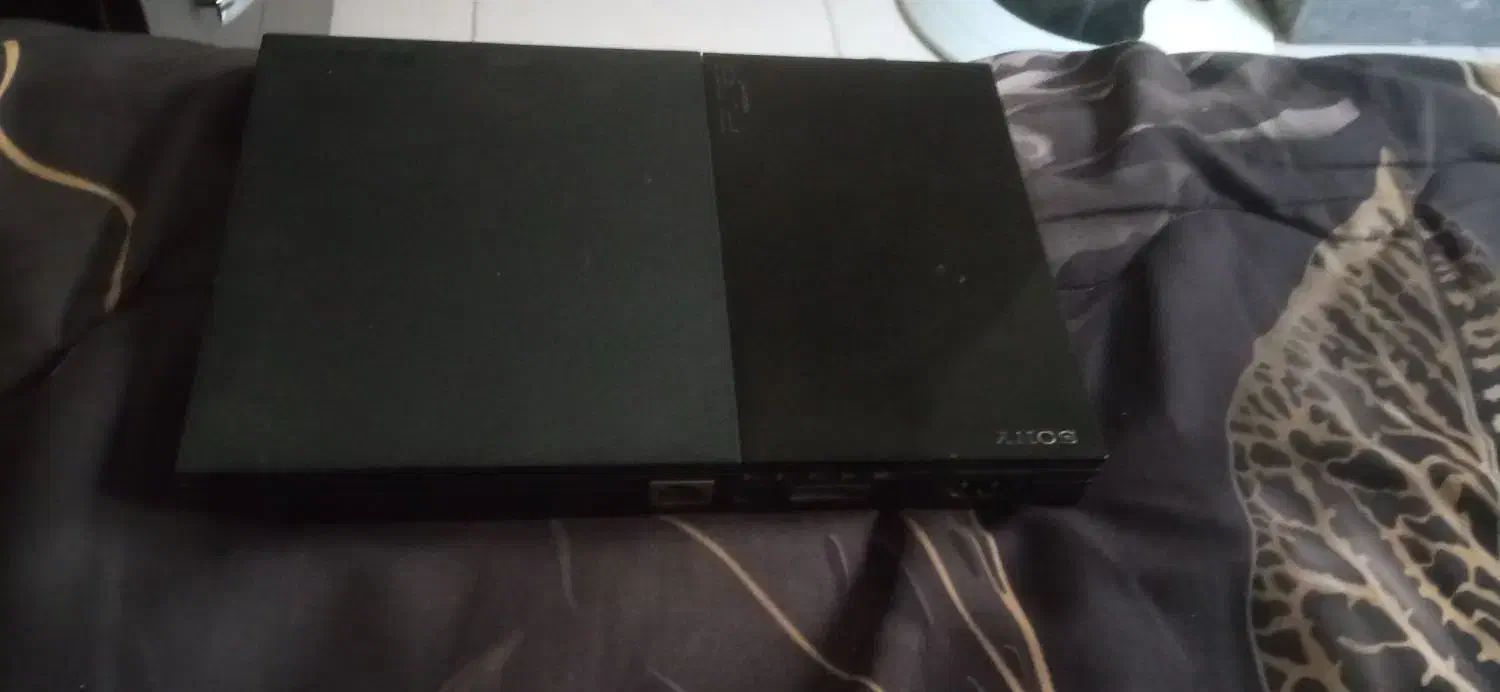 پلی استیشن سونی|کنسول، بازی ویدئویی و آنلاین|فردیس, نگارستان|دیوار