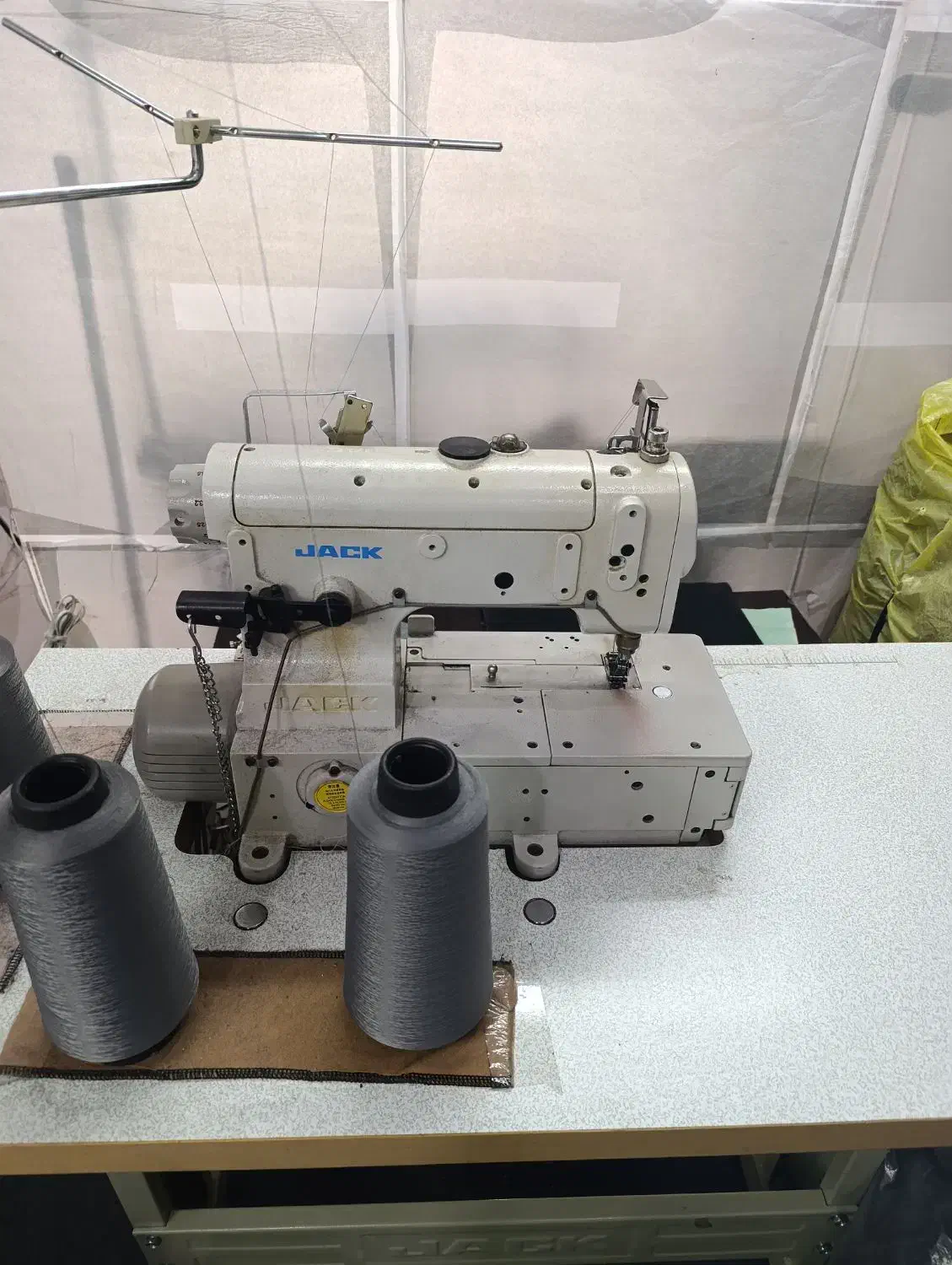 چرخ میاندوز|چرخ خیاطی و ریسندگی|رباطکریم, مسکن مهر آبشناسان|دیوار