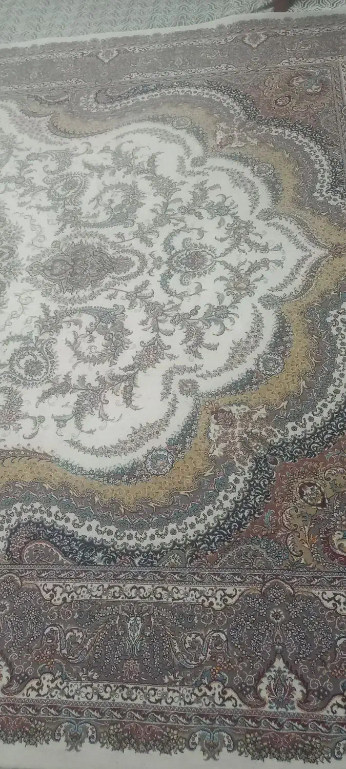 فرش ۹ متری کرم|فرش|اسلام‌شهر, شهرک قائمیه|دیوار